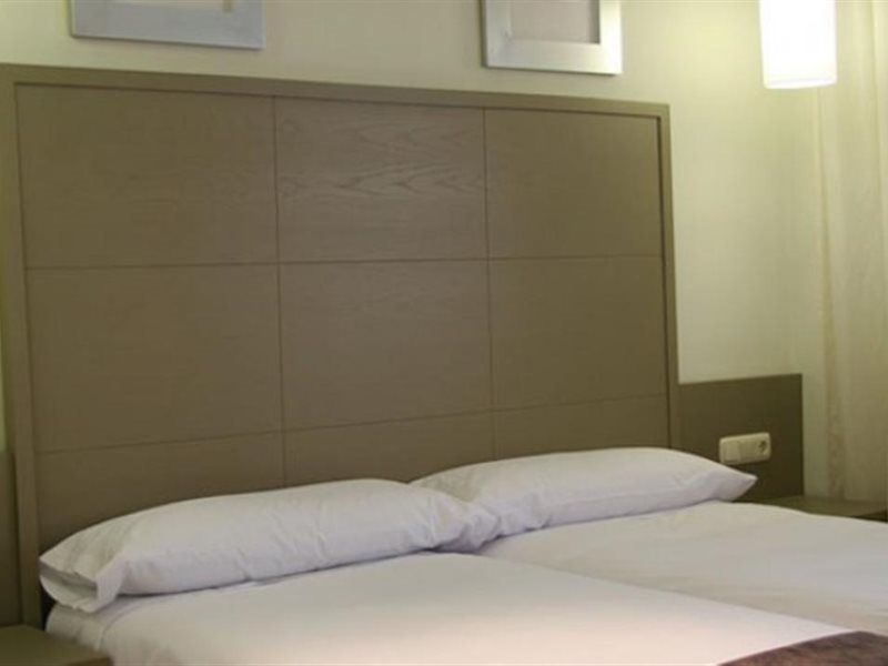 Aparthotel Novo Sancti Petri ชิกลานา เด ลา ฟรอนเตรา ภายนอก รูปภาพ